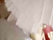 小姨子穿着性感工装公园野炮口交后入翘臀再到酒店爆插内射蜜穴！